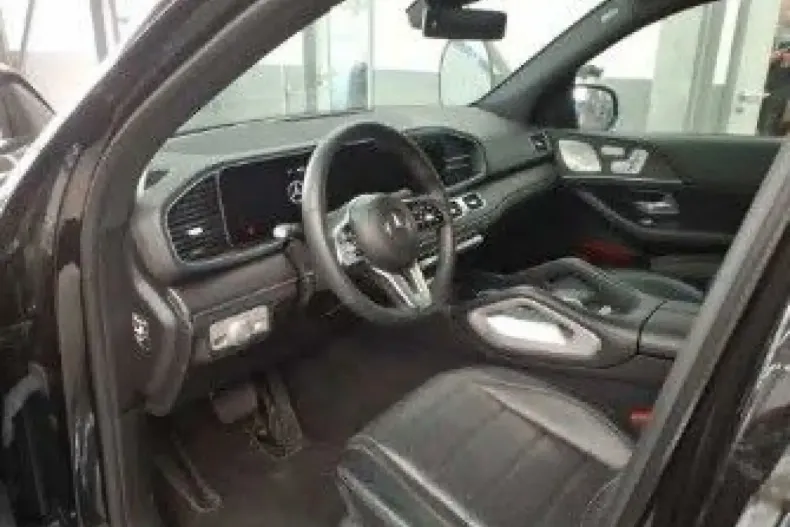 Mercedes-Benz GLE 400 din 2023 cu 35.100 km - oferta MER168397 - foto 6