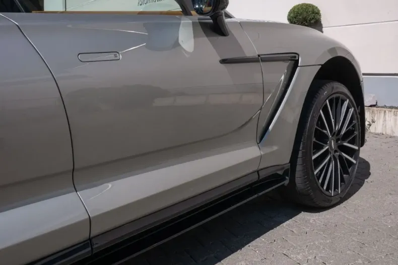 Aston Martin DBX din 2024 cu 9.245 km - oferta AST168410 - foto 9