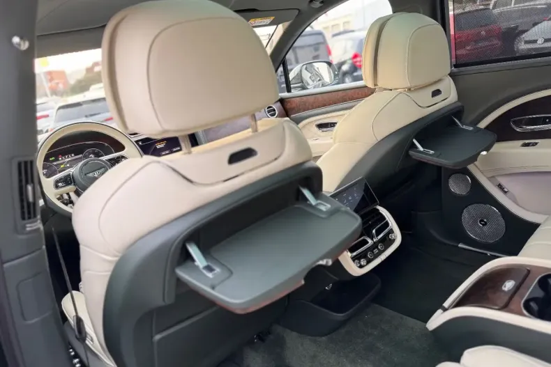 Bentley Bentayga din 2022 cu 14.000 km - oferta BEN168411 - foto 18