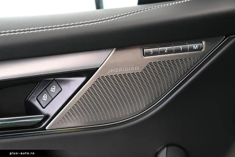 Jaguar F-Pace din 2023 cu 32.135 km - oferta JAG168413 - foto 31