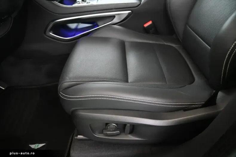 Jaguar F-Pace din 2023 cu 32.135 km - oferta JAG168413 - foto 32