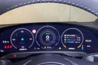 Porsche Taycan din 2023 cu 41.000 km - oferta POR168415 - foto 16