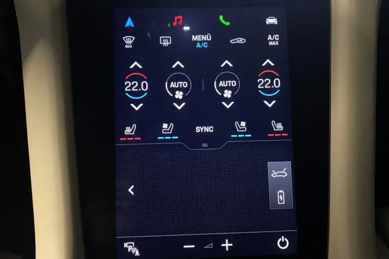 Porsche Taycan din 2023 cu 41.000 km - oferta POR168415 - foto 22