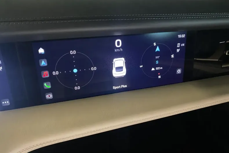 Porsche Taycan din 2023 cu 41.000 km - oferta POR168415 - foto 23