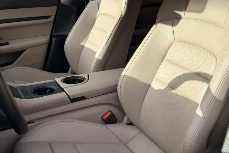 Porsche Taycan din 2023 cu 20.100 km - oferta POR168419 - foto 7