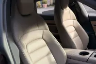 Porsche Taycan din 2023 cu 20.100 km - oferta POR168419 - foto 12