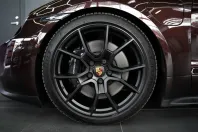 Porsche Taycan din 2023 cu 24.000 km - oferta POR168420 - foto 4