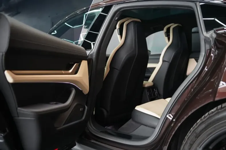 Porsche Taycan din 2023 cu 24.000 km - oferta POR168420 - foto 10