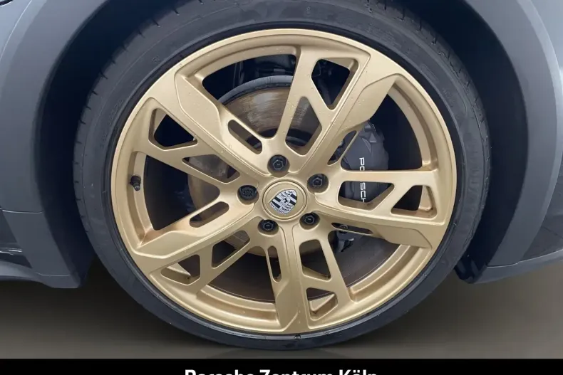 Porsche Taycan din 2023 cu 15.058 km - oferta POR168423 - foto 9