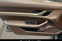 Porsche Taycan din 2023 cu 15.058 km - oferta POR168423 - foto 19