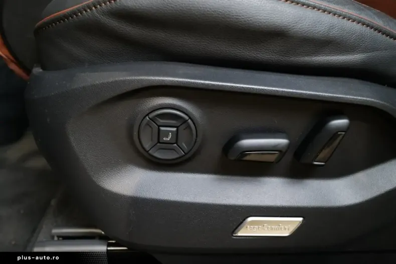 Volkswagen Touareg din 2025 cu 9.526 km - oferta VOL168424 - foto 9