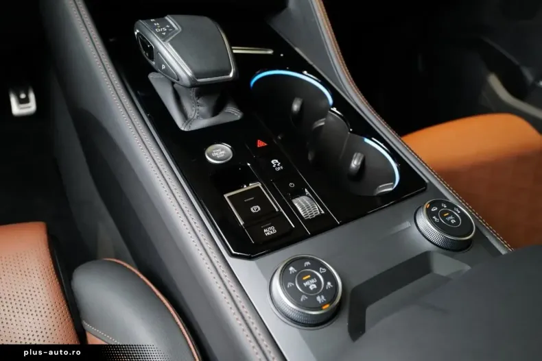 Volkswagen Touareg din 2025 cu 9.526 km - oferta VOL168424 - foto 14