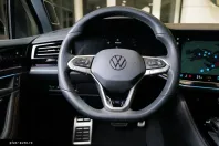 Volkswagen Touareg din 2025 cu 9.526 km - oferta VOL168424 - foto 21