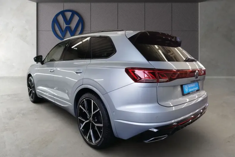 Volkswagen Touareg din 2025 cu 19.624 km - oferta VOL168428 - foto 4