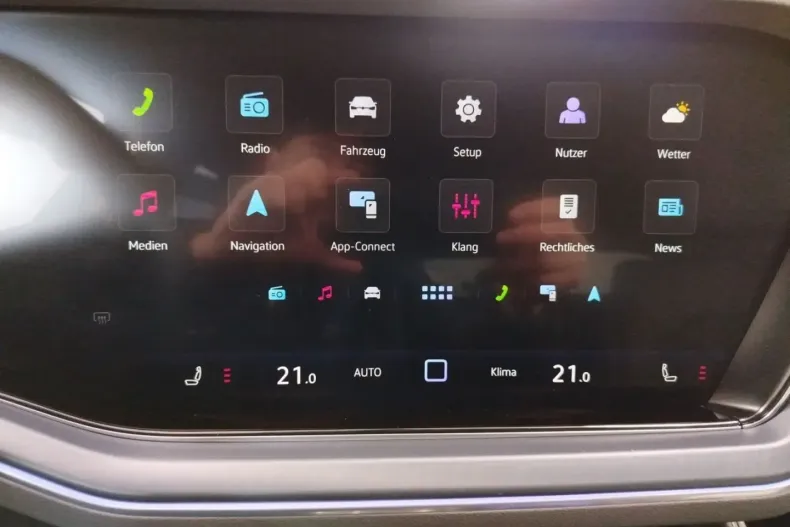 Volkswagen Touareg din 2025 cu 19.624 km - oferta VOL168428 - foto 9