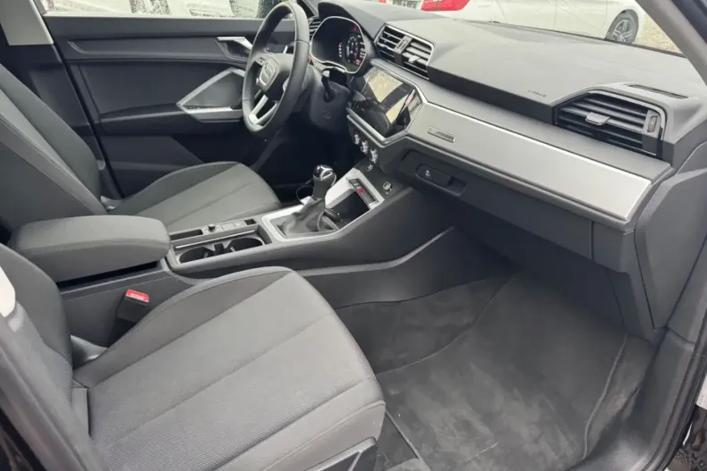 Audi Q3 din 2025 cu 15.000 km - oferta AUD168441 - foto 22