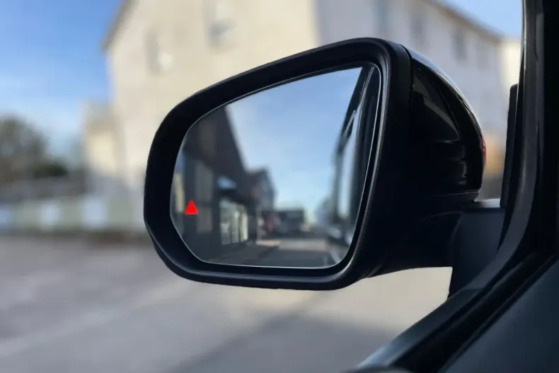 Mercedes-Benz G 63 AMG din 2023 cu 44.000 km - oferta MER168443 - foto 8