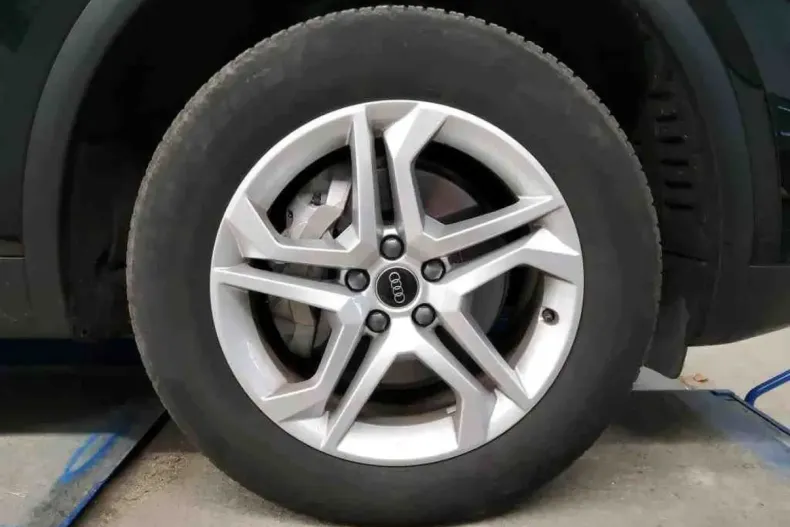 Audi Q5 din 2023 cu 24.324 km - oferta AUD168456 - foto 7