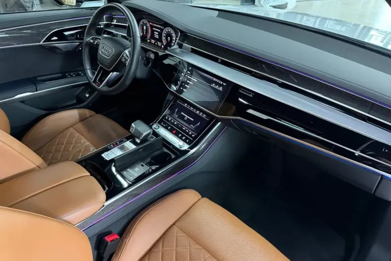 Audi A8 din 2023 cu 38.410 km - oferta AUD168457 - foto 11