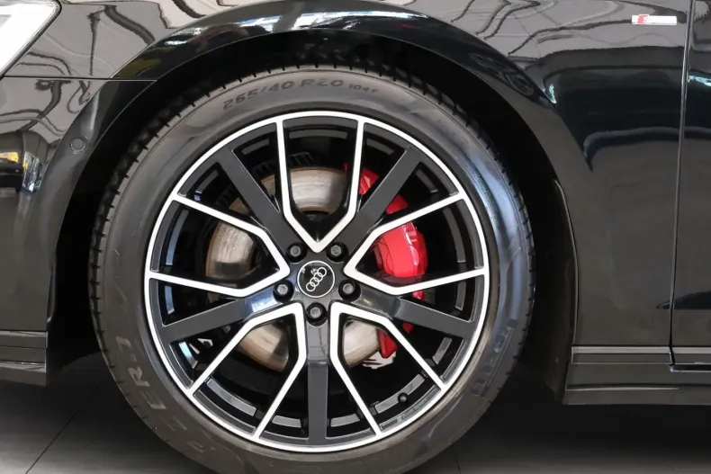 Audi A8 din 2023 cu 48.586 km - oferta AUD168458 - foto 7