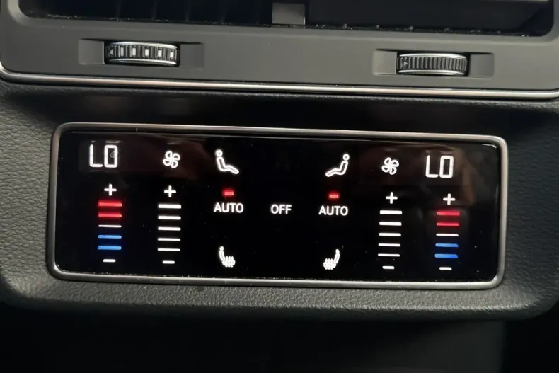 Audi Q7 din 2023 cu 29.800 km - oferta AUD168464 - foto 22