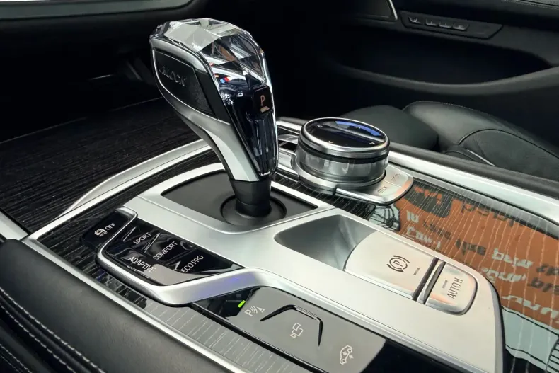 BMW 740 din 2022 cu 138.000 km - oferta BMW168465 - foto 14