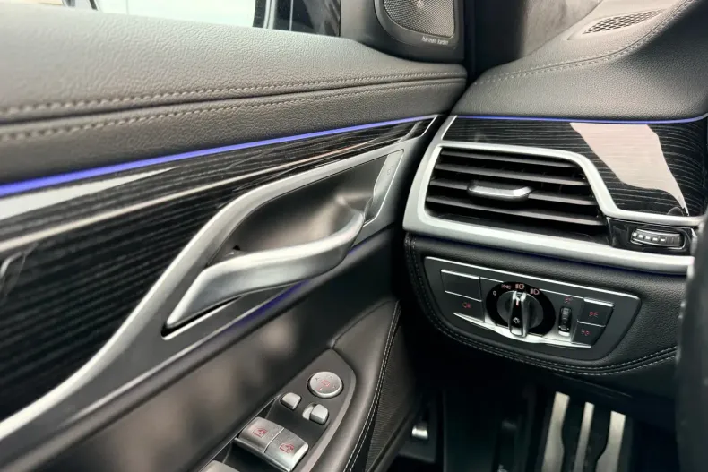 BMW 740 din 2022 cu 138.000 km - oferta BMW168465 - foto 38