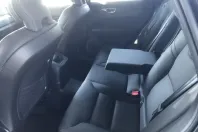 Volvo XC60 din 2024 cu 10.278 km - oferta VOL168466 - foto 8