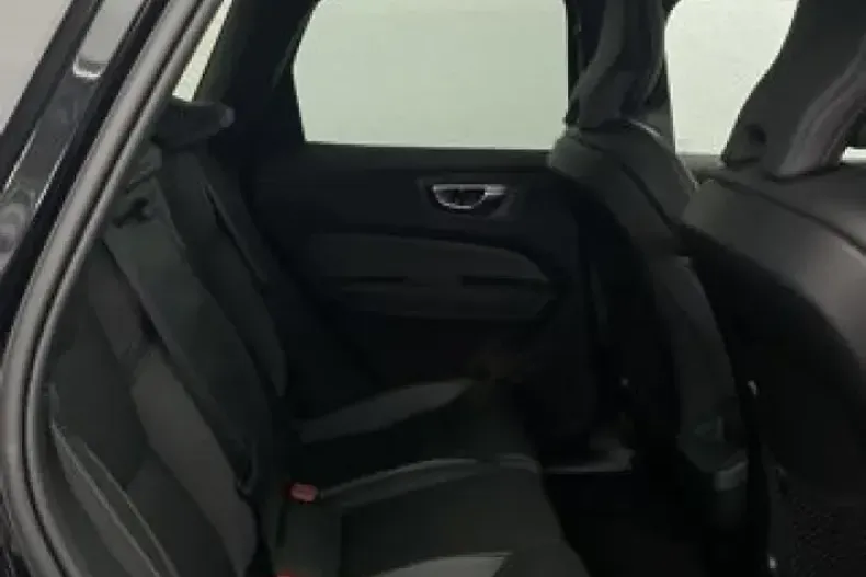 Volvo XC60 din 2024 cu 29.026 km - oferta VOL168467 - foto 9