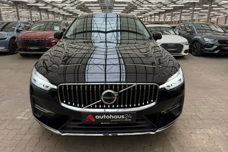 Volvo XC60 din 2024 cu 23.846 km - oferta VOL168470 - foto 1