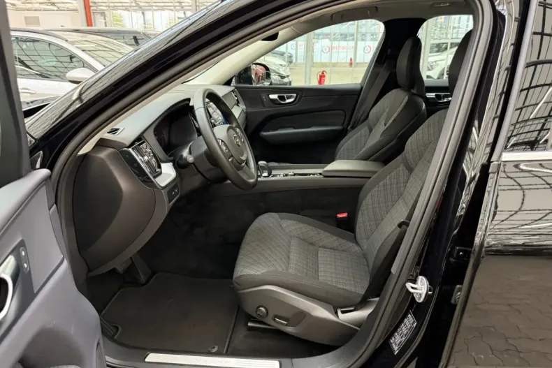 Volvo XC60 din 2024 cu 23.846 km - oferta VOL168470 - foto 5