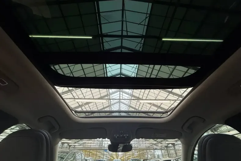 Volvo XC60 din 2024 cu 23.846 km - oferta VOL168470 - foto 14