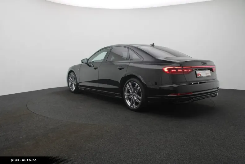 Audi A8 din 2023 cu 49.765 km - oferta AUD168472 - foto 3