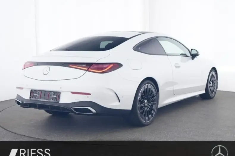 Mercedes-Benz CLE 300 din 2024 cu 12.198 km - oferta MER168478 - foto 2