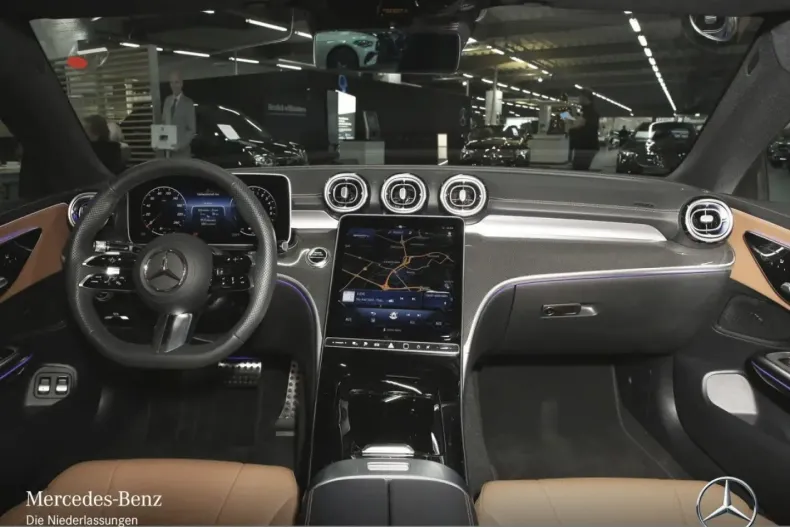 Mercedes-Benz CLE 300 din 2025 cu 15.047 km - oferta MER168480 - foto 7