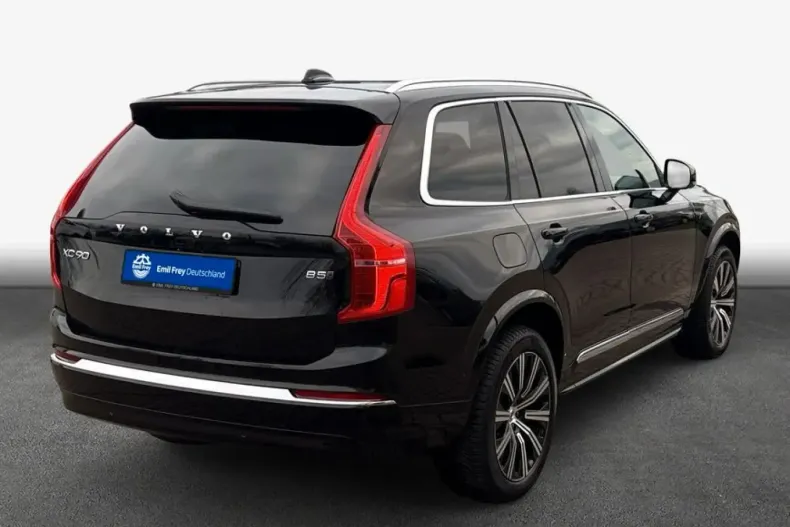 Volvo XC90 din 2024 cu 7.901 km - oferta VOL168483 - foto 2