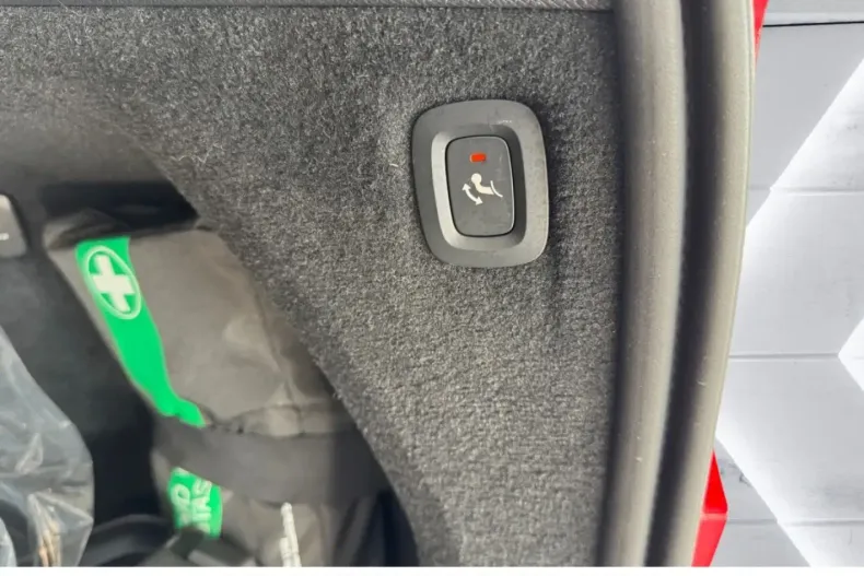 Volvo XC90 din 2024 cu 7.169 km - oferta VOL168485 - foto 17