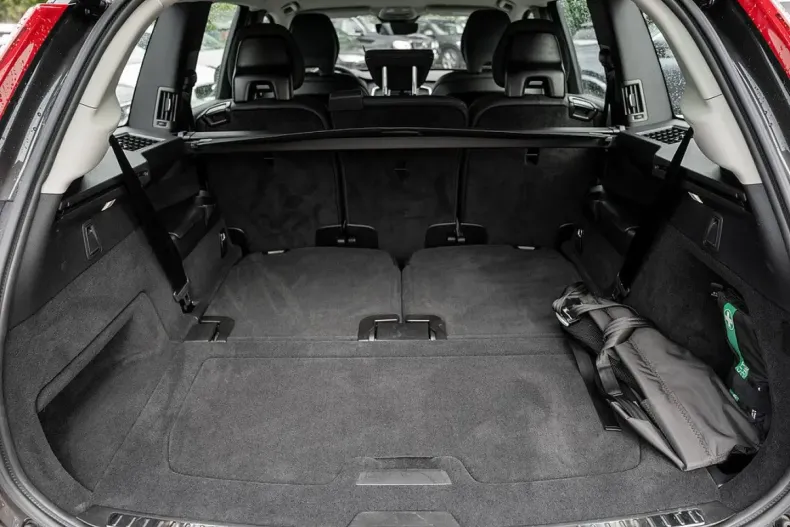 Volvo XC90 din 2024 cu 24.000 km - oferta VOL168487 - foto 26