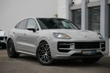 Porsche Cayenne din 2024 - oferta POR168494