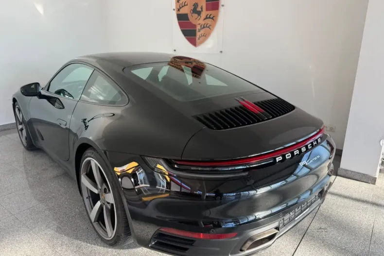 Porsche 992 din 2024 cu 41.680 km - oferta POR168497 - foto 9