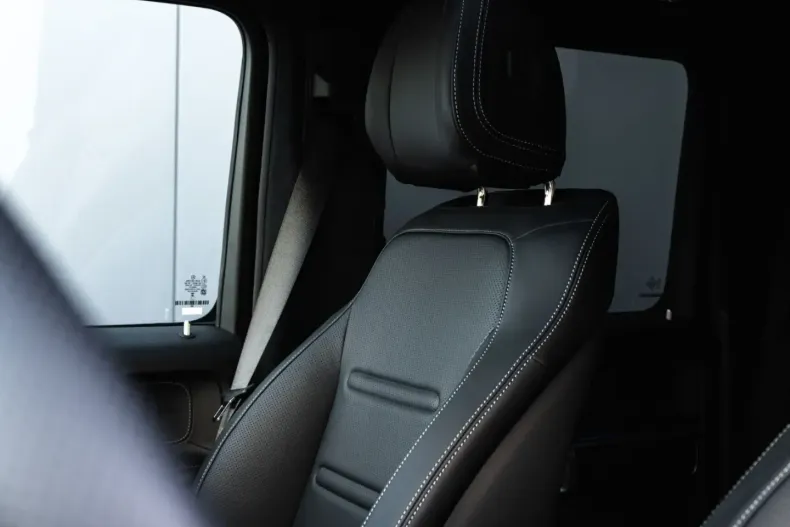 Mercedes-Benz G 450 din 2024 cu 3.800 km - oferta MER168499 - foto 28