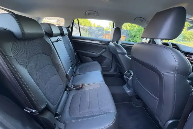 Skoda Kodiaq din 2024 cu 5.690 km - oferta SKO168503 - foto 14