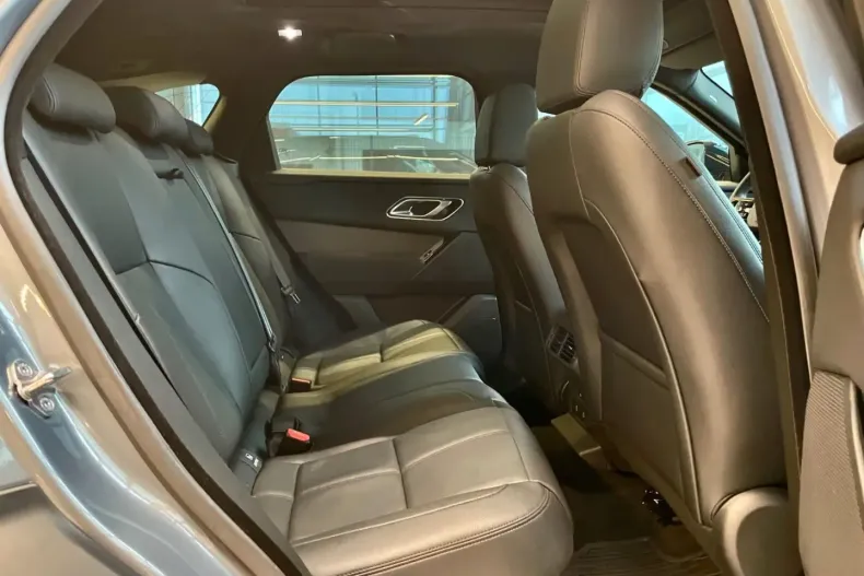 Land Rover Range Rover Velar din 2023 cu 7.863 km - oferta LAN168505 - foto 22