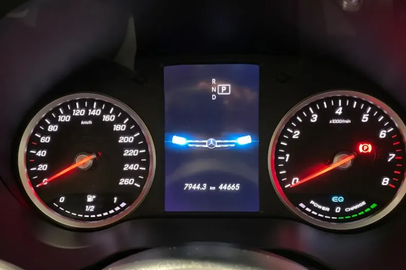 Mercedes-Benz GLC 200 din 2022 cu 44.664 km - oferta MER168516 - foto 15