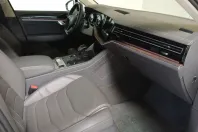 Volkswagen Touareg din 2021 cu 59.404 km - oferta VOL168537 - foto 7