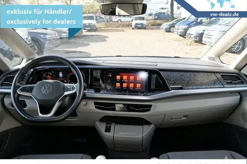 Volkswagen T7 Multivan din 2022 cu 74.264 km - oferta VOL168541 - foto 12