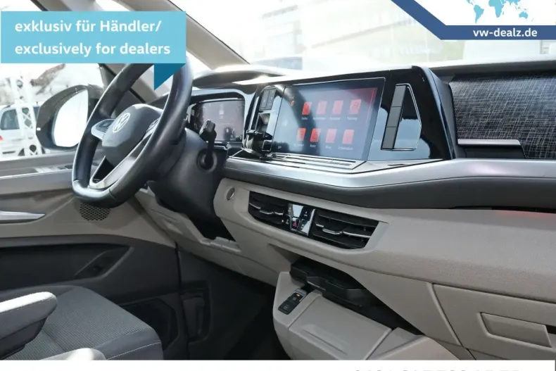 Volkswagen T7 Multivan din 2022 cu 74.264 km - oferta VOL168541 - foto 16