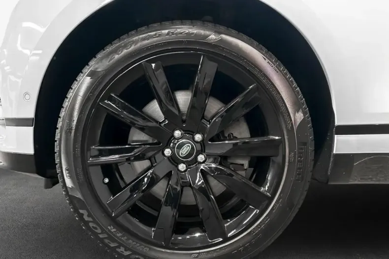 Land Rover Range Rover Velar din 2024 cu 25.311 km - oferta LAN168545 - foto 9