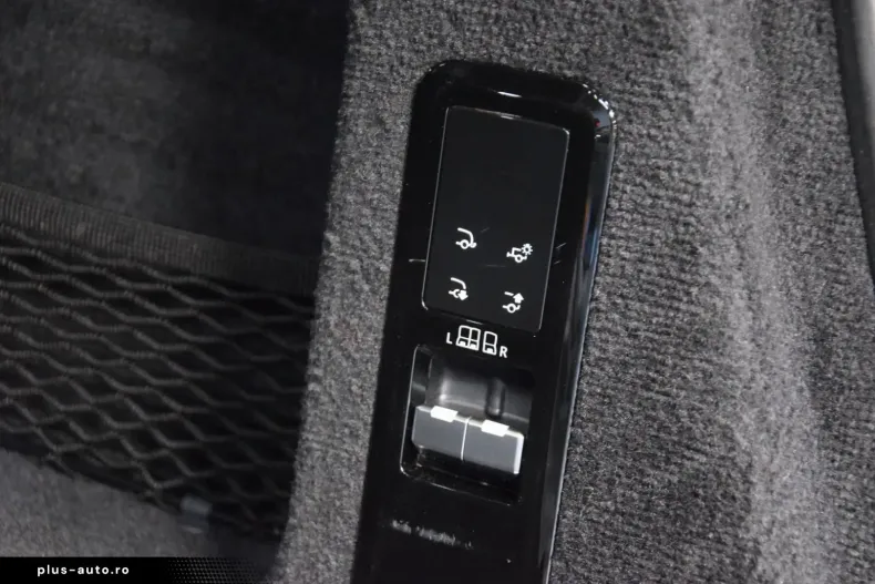 Land Rover Range Rover Sport din 2023 cu 46.902 km - oferta LAN168555 - foto 16