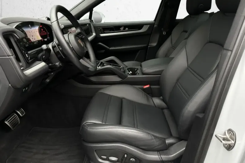 Porsche Cayenne din 2024 cu 14.600 km - oferta POR168559 - foto 20